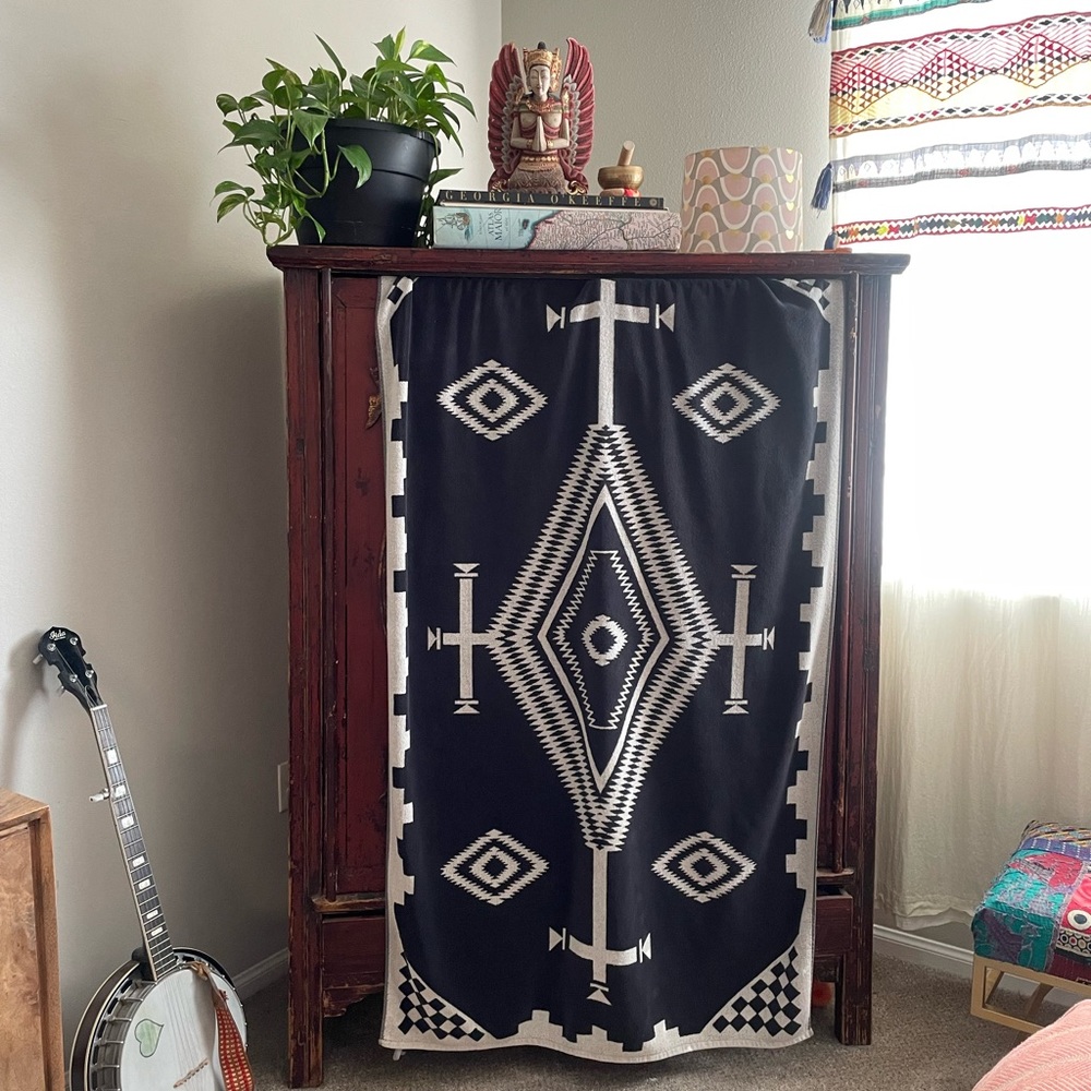 Pendleton “Los Ojos” Spa Towel (40” x 70”)